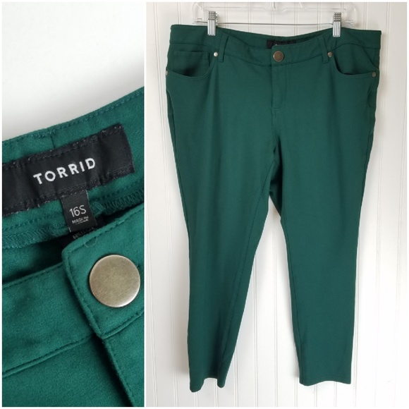 torrid Pants - TORRID Green Stretch Capri Jeggings Size 16S